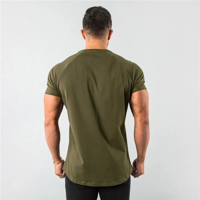 Breathable slim fit men's gym t-shirt – short sleeve, cotton blend, for workout & casual wear