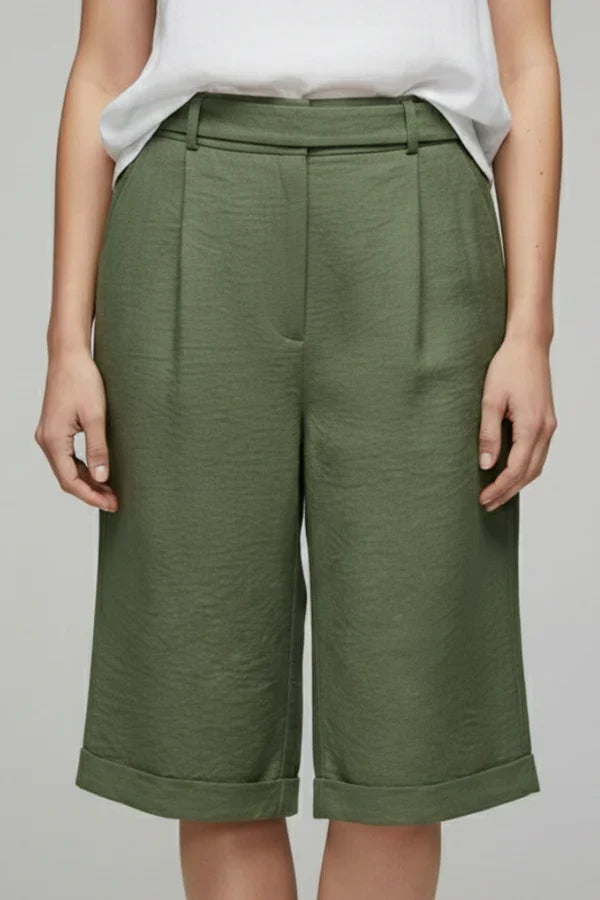 Breathable Women's Shorts - Casual, Knee-Length, Straight-Leg, Cotton Linen, For Casual Summer Wear
