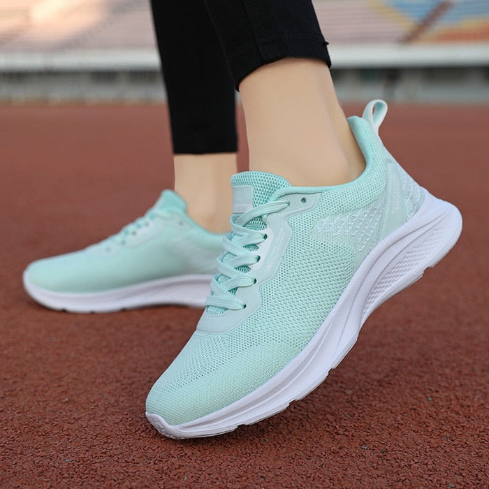 Breathable men's sneakers – classic design, lightweight material, for everyday wear 1