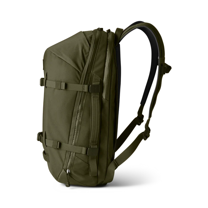 Crossroads 27 backpack olive
