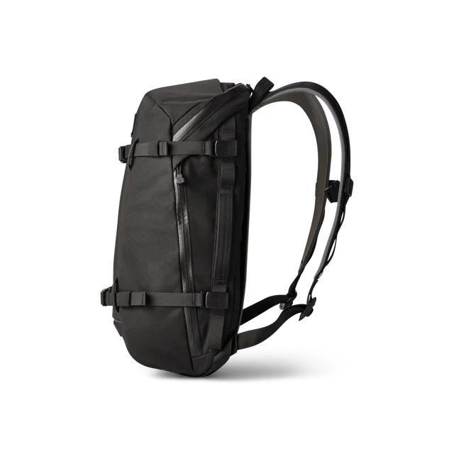 Crossroads Backpack 22L Black