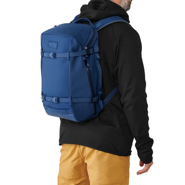 Crossroads Backpack 22L Navy