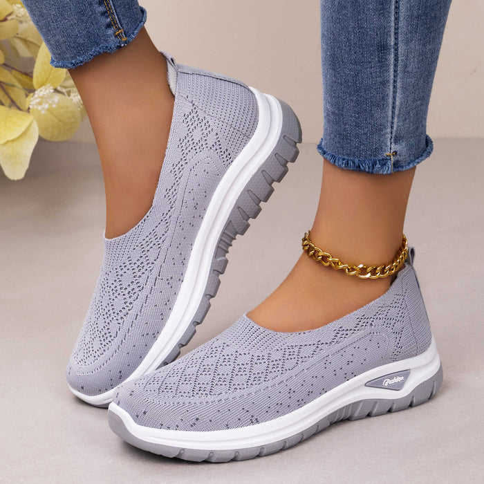 Lightweight Women's Mesh Slip-On Flats – Slip-On, Knit Upper, Casual Daily Wear