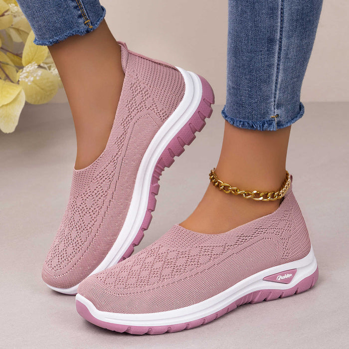Lightweight Women's Mesh Slip-On Flats – Slip-On, Knit Upper, Casual Daily Wear