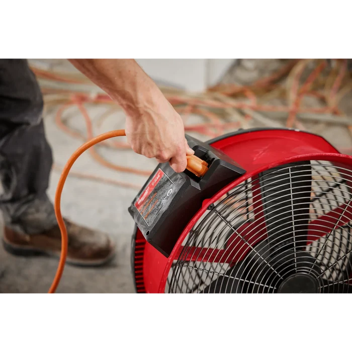 Milwaukee M18™ Brushless 18" Fan