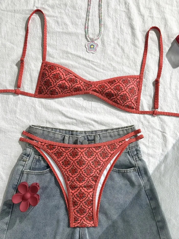 Quick-dry women's bikini set – high-leg cut floral print, polyester, elastane, for swimming