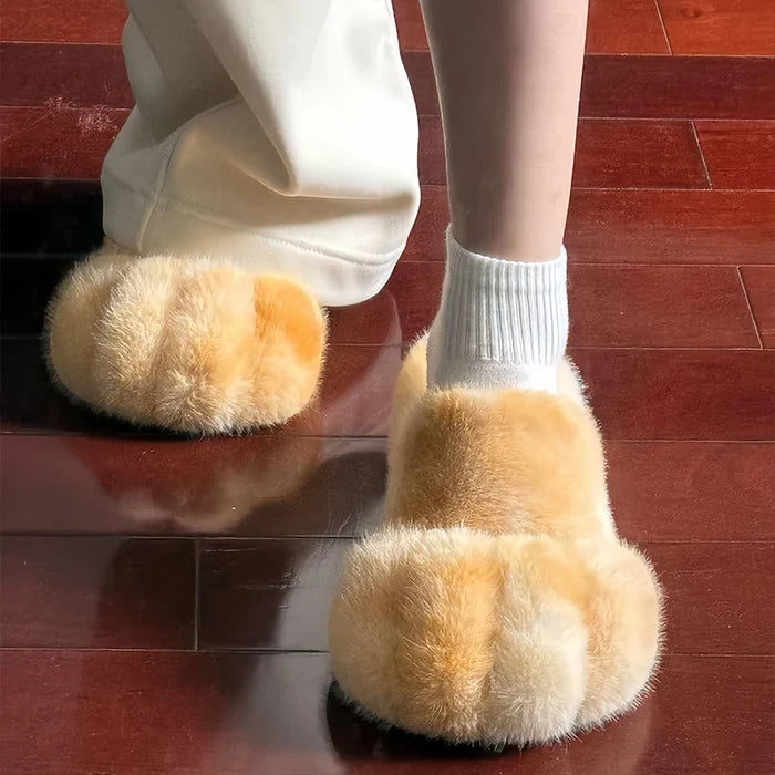 Soft cozy women's slippers - cat-paw design, long-pile plush faux fur, indoor use