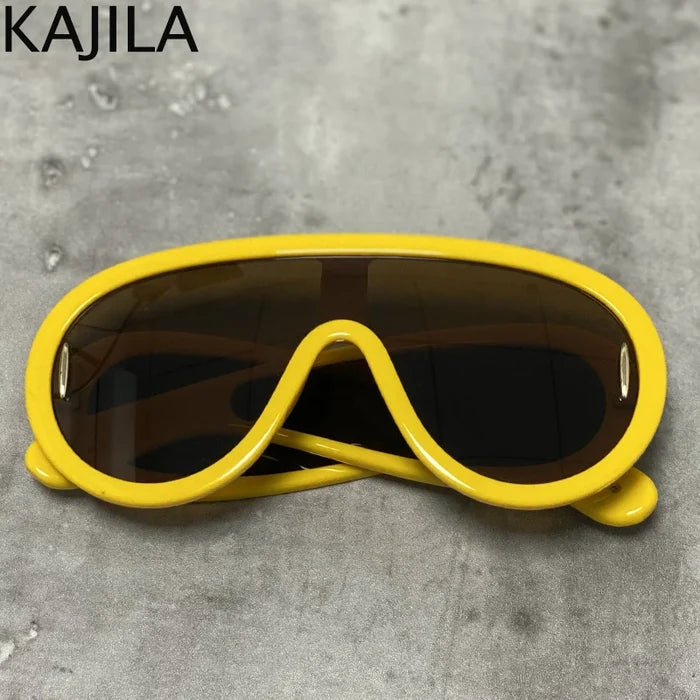 C3YellowBrown
