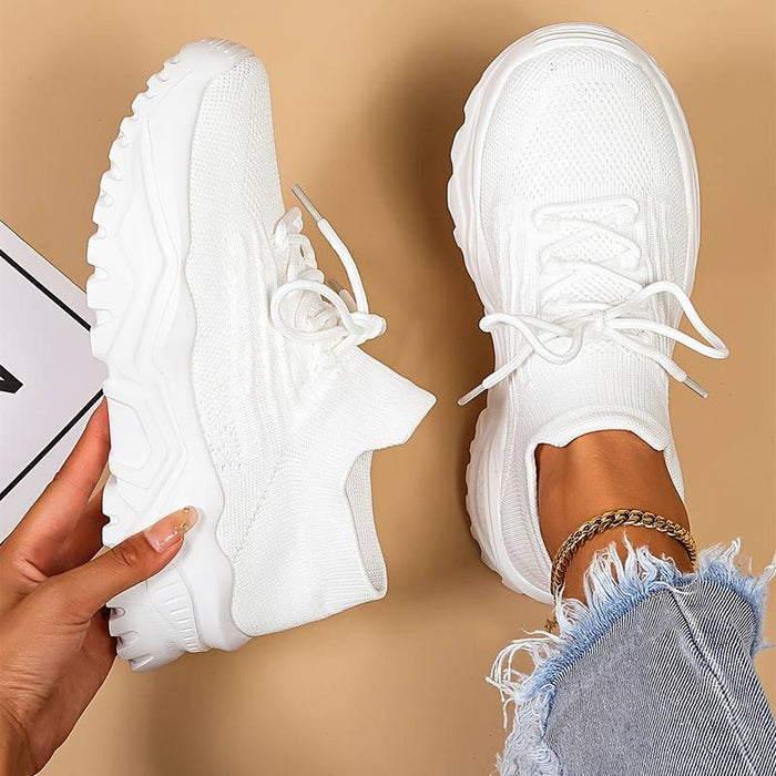 Supportive women’s sneakers – lightweight, breathable material, for walking and all-day comfort 0