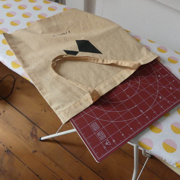 Self-Healing Rotating Cutting Mat - MadamSew