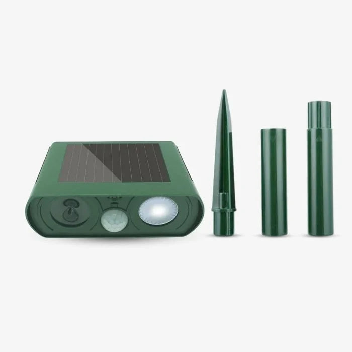Ultrasonic Solar Pest Repeller Long Range Outdoor Garden