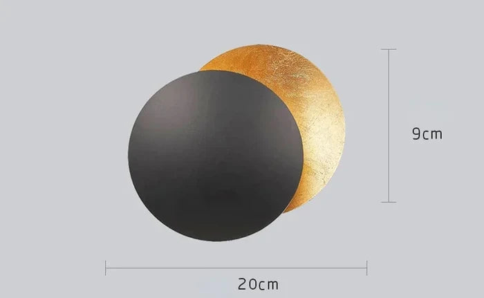 A  black 20cm / warm light